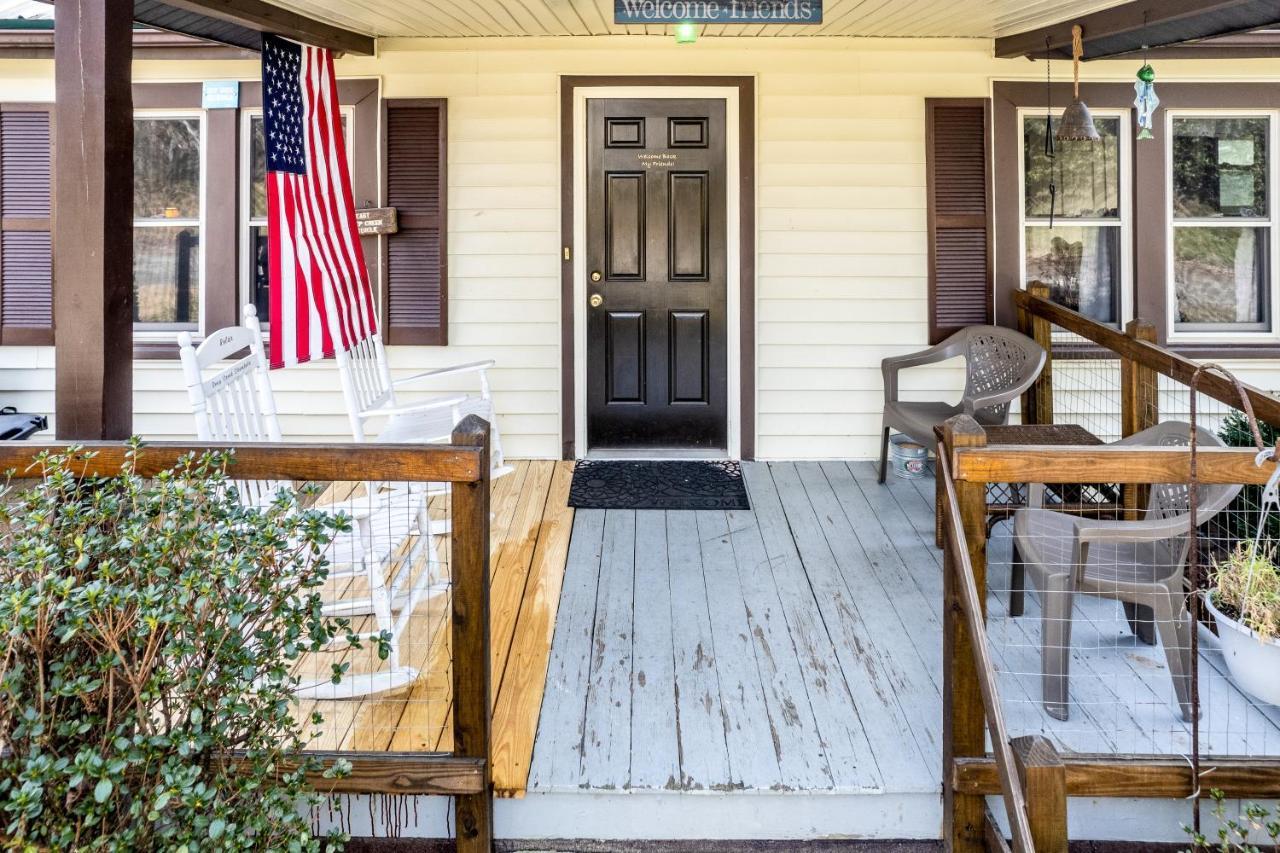 Deep Creek Shambala Villa Bryson City Bagian luar foto
