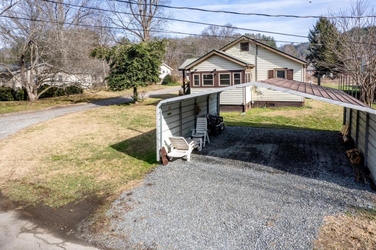 Deep Creek Shambala Villa Bryson City Bagian luar foto